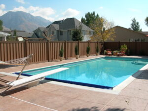 Photo of a Trex composite fence from a Trex fence company